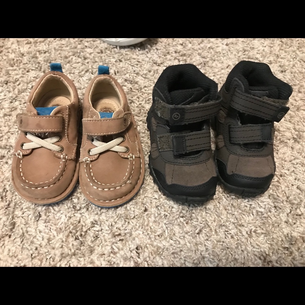 Boys stride rite size 4.5